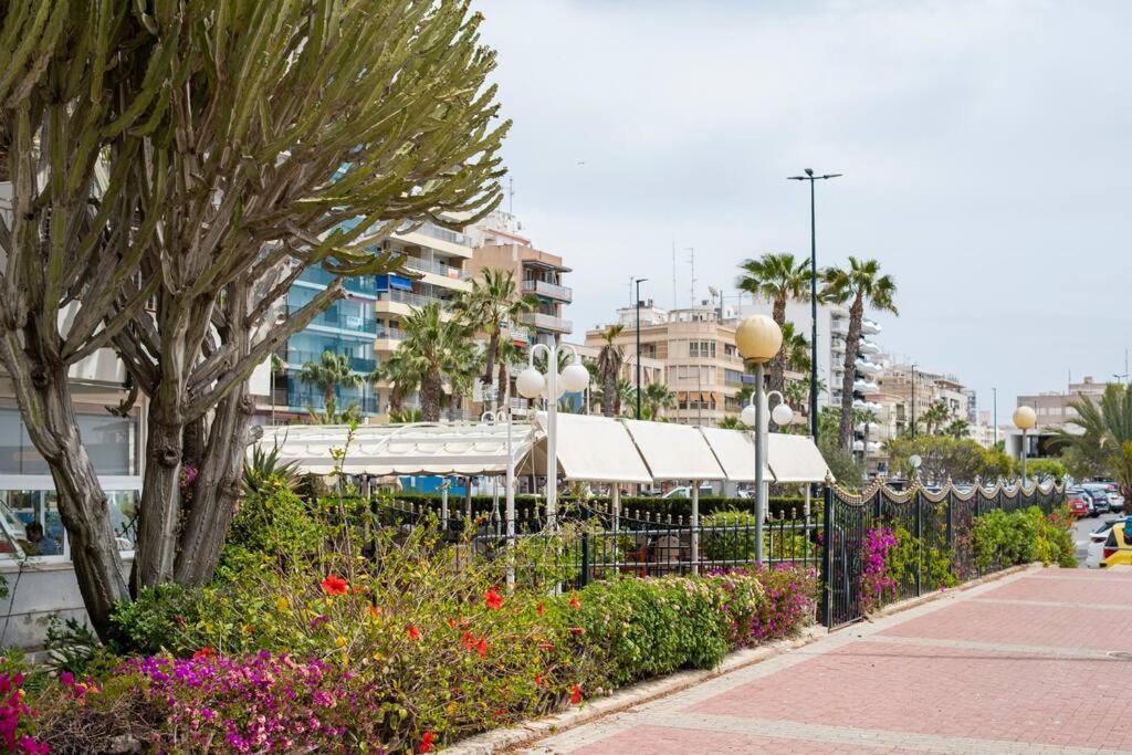 Acogedor Alojamiento A Pocos Metros De La Playa Santa Pola Exterior foto